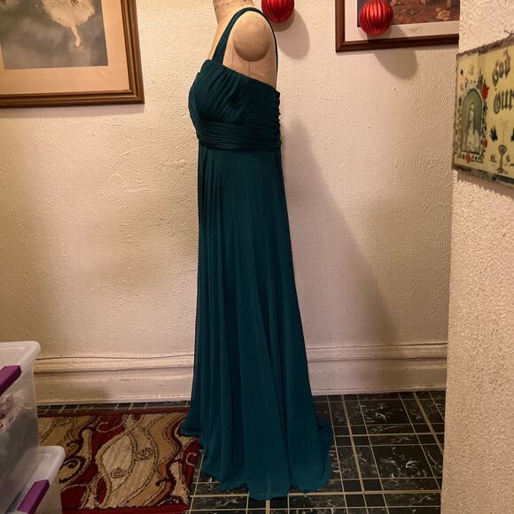 Dessy Collection Off-the Shoulder Draped Chiffon Maxi Dress Hunter Green Size 16 - Picture 10 of 16